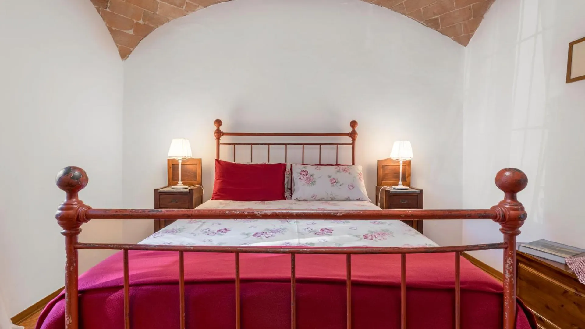 Agriturismo Agresto Apartments, Pool, Siena Hills Casole dʼElsa Çiftlik konaklama